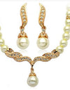 Classy Pearl Jewelry Set